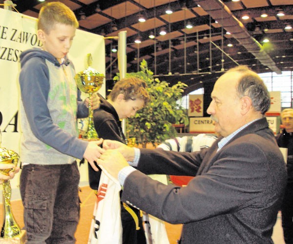 "Wiking" Kornel Stelmaszczyk został mistrzem Polski w dwuboju nowoczesnym w swojej kategorii wiekowej