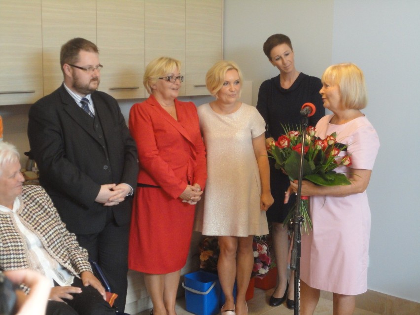 Zakład Pielęgnacyjno-Opiekuńczy w Kochłowicach oficjalnie otwarty, poświęcony i gotowy dla pacjentów