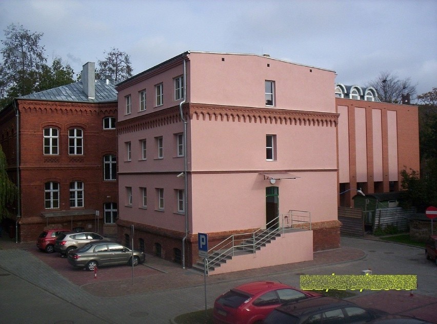 Sąd w Świebodzinie sąsiaduje z dwiema szkołami