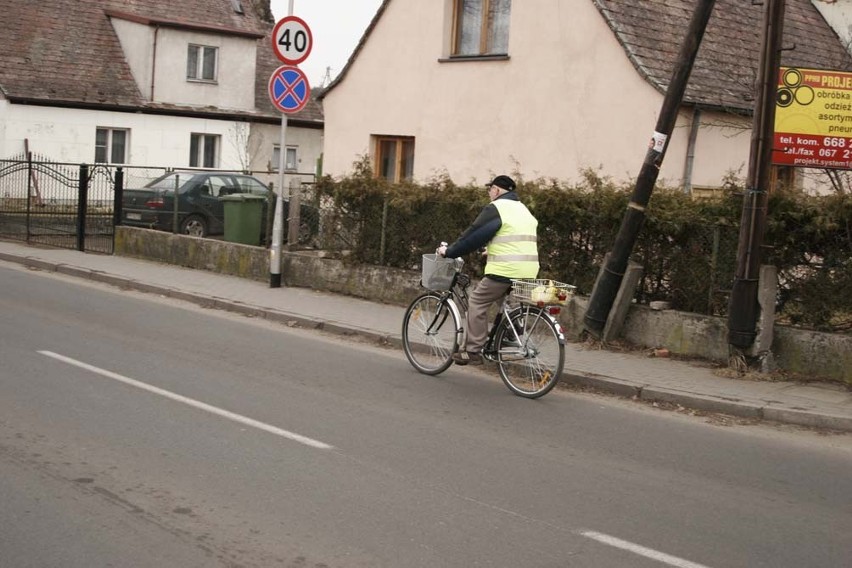 W Pile brakuje ścieżek rowerowych,  a te które są...