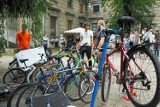 Wrocławianie oddają swoje rowery i pomagają