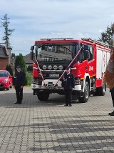 OSP Skarszew wzbogaciła się o nowy wóz ratowniczo-gaśniczy. ZDJĘCIA