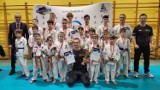 Udany start zawodników Dąbrowskiego Klubu Karate. Zdobyli w Będzinie mnóstwo medali 