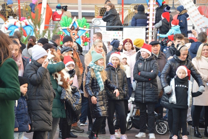 Niedziela na Jarmarku Bożonarodzeniowym w Opolu.