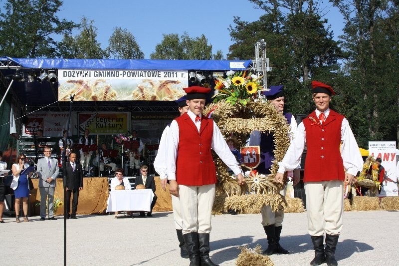 Rolnicy w ksiązu podziękowali za plany podczas dożynek gminno-powiatowych