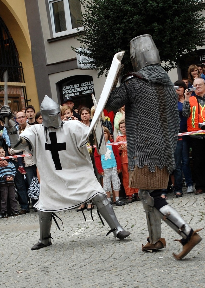 Gniew. Festiwal &quot;Krzyżacy kontra Kociewiacy&quot; - zobacz zdjęcia