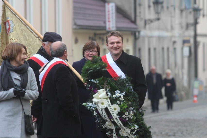 Pogrzeb Tomasza Tomczykiewicza. W Pszczynie żegnają posła m.in. Ewa Kopacz i Donald Tusk [ZDJĘCIA]