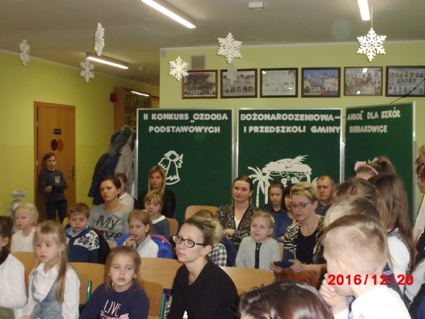 Konkurs na ozdoby bożonarodzeniowe w Łyśniewie Sierakowickim