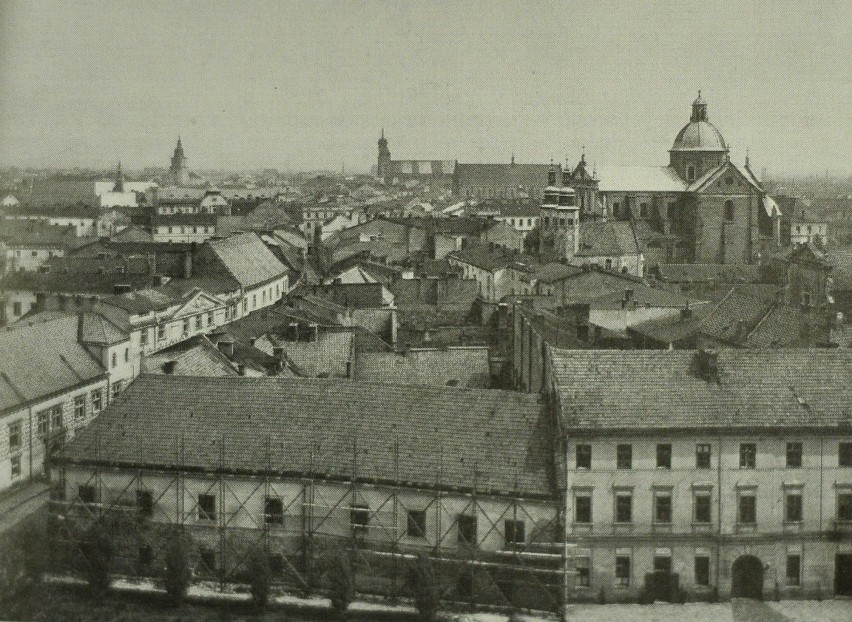 Widok na miasto z Wawelu w stronę północną