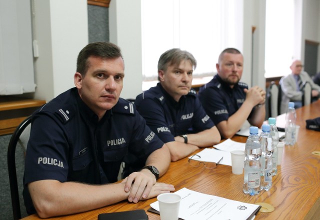 Dziś w Urzędzie Miasta w Piotrkowie policja zorganizowała konferencję poświęconą bezpieczeństwu na osiedlach mieszkaniowych.