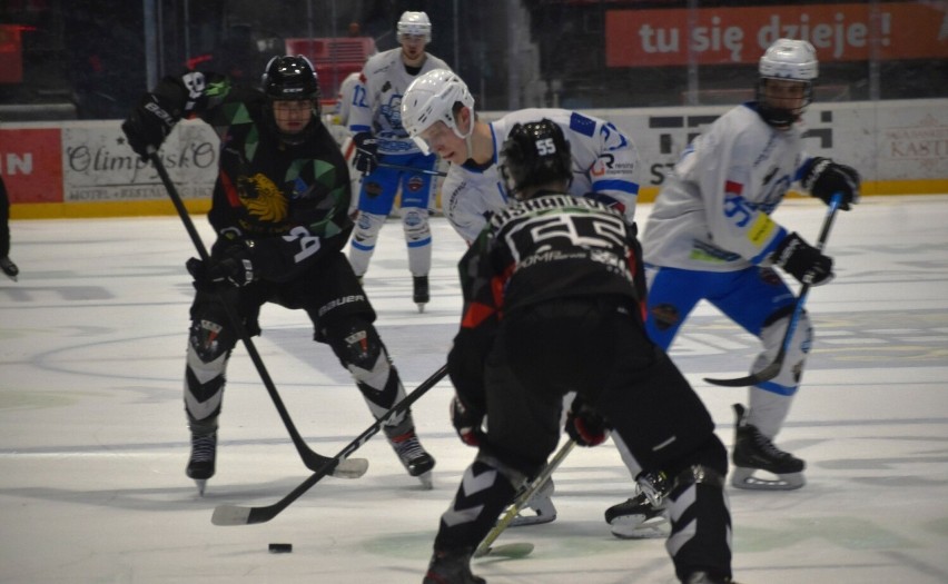 1 liga hokejowa: Sabers Oświęcim - MOSM Tychy 3:5