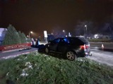 Śmiertelny wypadek w Gdyni. Zginęła 19-latka. Kierowca miał we krwi alkohol i narkotyki. ZDJĘCIA 23.11.2022 r.