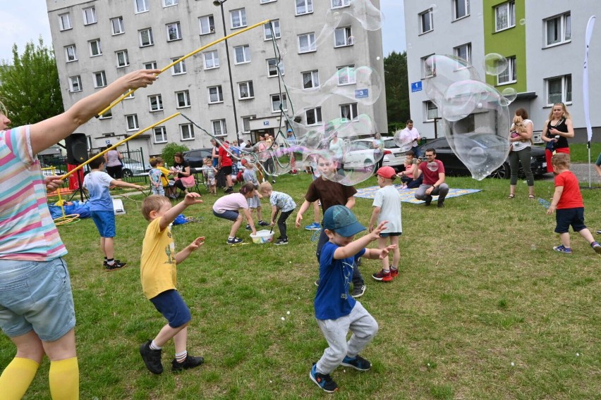 Otwarcie placu zabaw w Lasowicach