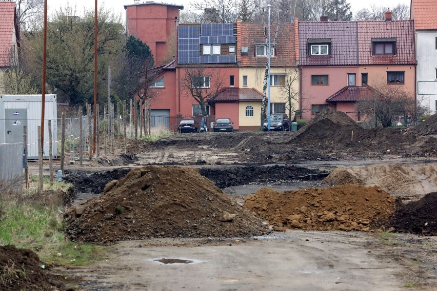 Budowa nowej drogi w Legnicy. Połączy ulicę Żołnierską z Marynarską, zdjęcia