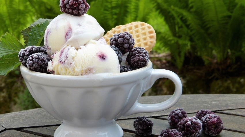 „Lody, lody dla ochłody”. Najpopularniejsze lodziarnie w Kraśniku. Poznaj ranking klientów
