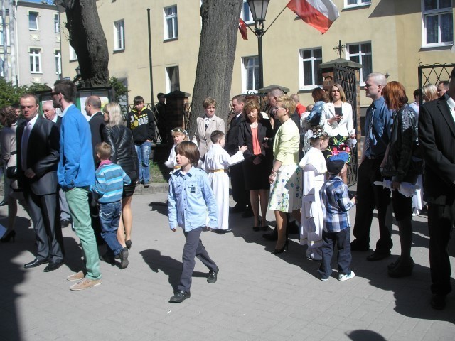 Pierwsza Komunia Święta w parafii św. Anny w Wejherowie ZDJĘCIA