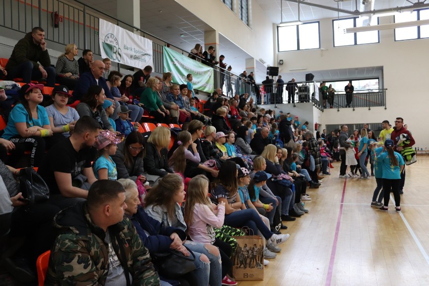 Mecz charytatywny dla dzieci z Domu Dziecka w Gnieźnie
