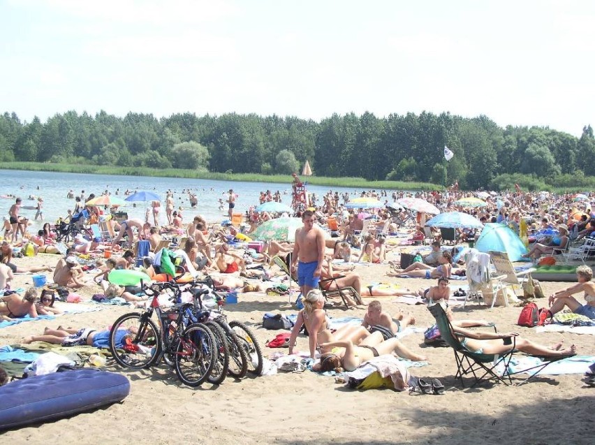 Dąbrowa Górnicza: Policja odnalazła zaginioną parę plażowiczów, która porzuciła rzeczy nad Pogorią