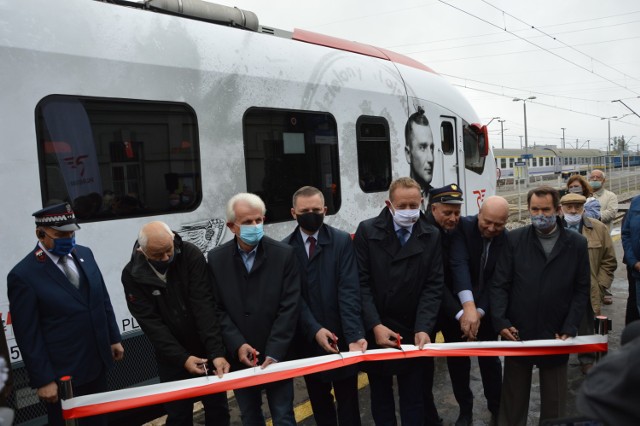 Pociąg Hubalczyk z Łodzi przez Tomaszów do Opoczna