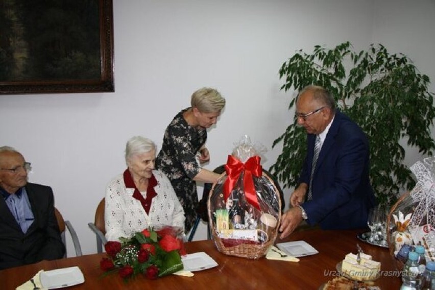 Brylantowe i kamienne gody. Takie niezwykłe jubileusze obchodziły małżeństwa w gminie Krasnystaw