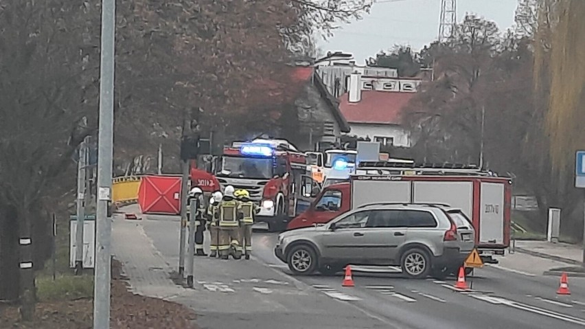 Siła zderzenia pojazdów była ogromna. W efekcie wypadku...