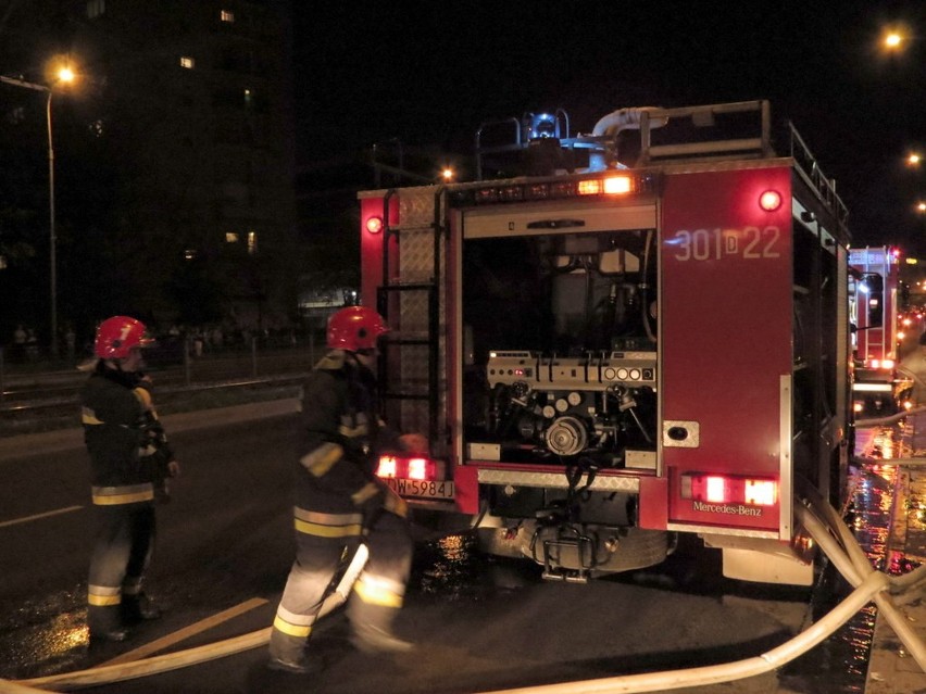 Wrocław: Pożar przy Legnickiej (ZDJĘCIA)