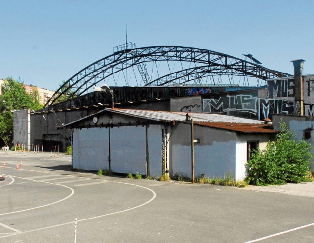 Hangar lotniczy w Czyżynach to dobre miejsce na kino letnie