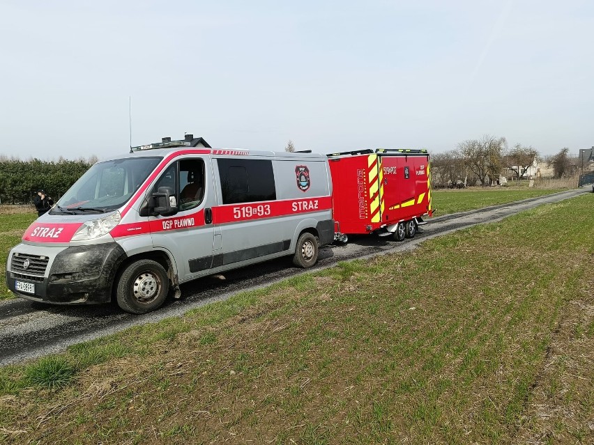 OSP w Pławnie zaprezentowała swój najnowszy nabytek - przyczepę ze sprzętem ratowniczym
