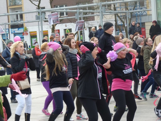 Mieszkańcy Koszalina przyłączyli się do międzynarodowej akcji One Billion Rising, w Polsce znanej pod hasłem Nazywam się Miliard