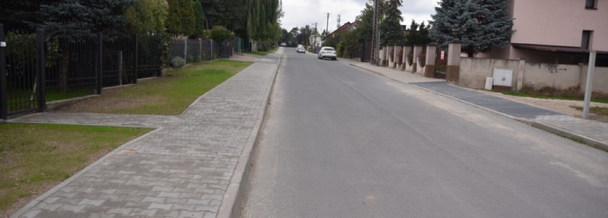 Nowy chodnik w Bogdanowie został oddany do użytku