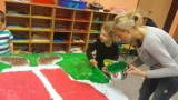 Wielki Święty Mikołaj z piernika przedszkolaków z Kolumny trafi na licytację WOŚP