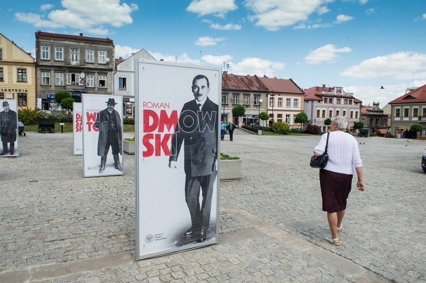 "Ojcowie Niepodległości" - wystawa na Rynku w Bochni na...