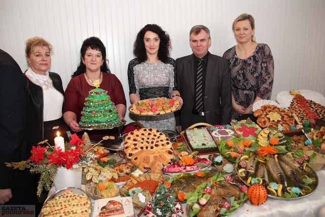 W tym roku Kowal gościł uczestników 18. już powiatowej wystawy "Stoły wigilijne na Kujawach". W remizie OSP swoje stoły rozstawiły koła gospodyń wiejskich z gmin całego powiatu.