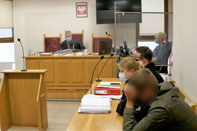 Szamotulski Sąd Rejonowy przedłużył areszt Jędrzeja O. i zlecił kolejną ekspertyzę (zdjęcia archiwalne z września 2021 roku).
