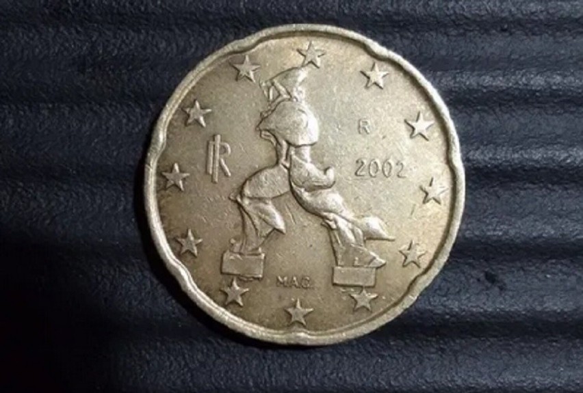 20 euro cent 2002 Italia DESTRUKT

30 000 zł