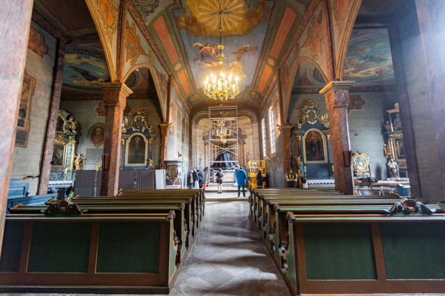 Efektom prac w kościele św. Bartłomieja Apostaola w Mogile przyjrzała się teraz komisja konserwatorska SKOZK