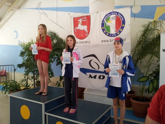 Z trzema medalami wrócili z Kraśnika pływacy chełmskiego Lidera. Zawodnicy trenowani przez Mariusz Raćkowicza uczestniczyli w I rundzie Wojewódzkiej Ligi Dzieci i Młodzików 11-12 lat.