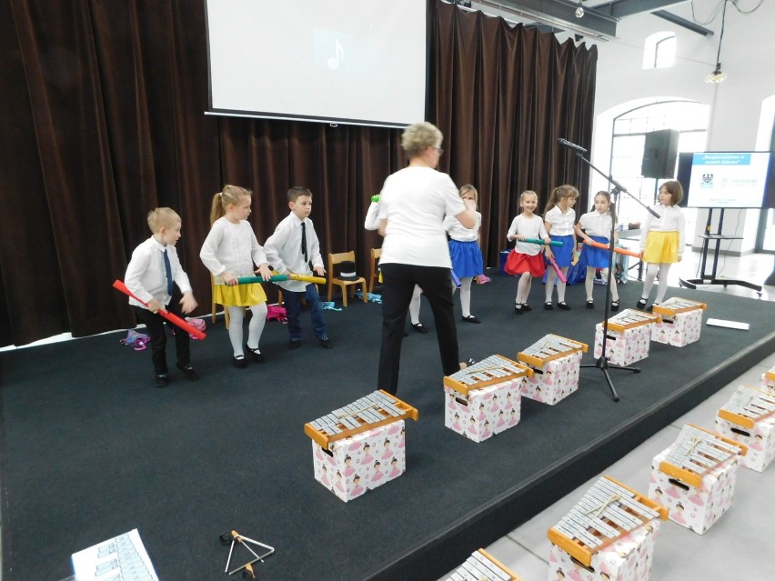 W Wałbrzychu rozstrzygnięto konkurs plastyczny dla uczniów szkół podstawowych „Bezpieczeństwo w oczach dziecka"