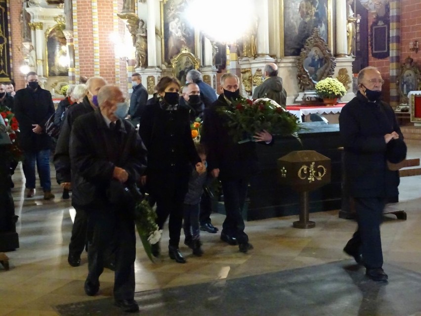 Dziś pożegnano Tadeusza Schmeltera - Zasłużonego Dla Miasta...