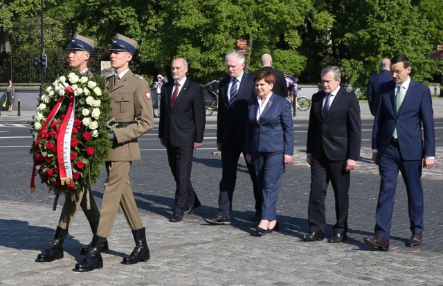 Rocznica śmierci Piłsudskiego. Dziś odbyły się uroczystości pod pomnikiem Marszałka [FOTO,WIDEO]