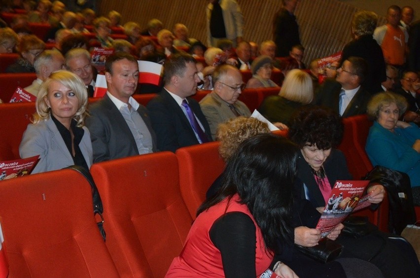 Jarosław Kaczyński w Głogowie. Na spotkanie z prezesem PiS przyszło wielu ludzi