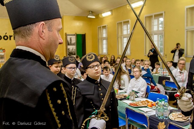 Biesiada górnicza w Publicznej Szkole Podstawowej nr 22 im. Gwarków Dolnośląskich w Wałbrzychu