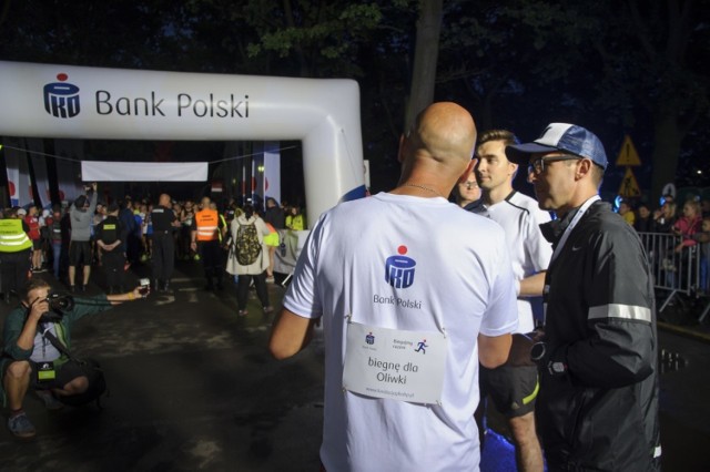W 4. PKO Nocnym Wrocław Półmaratonie biegło prawie 10 tysięcy osób, ponad 4 tysiące biegły dla Oliwki