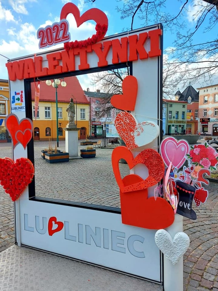 Lubliniec wystroił się w czerwień na Walentynki