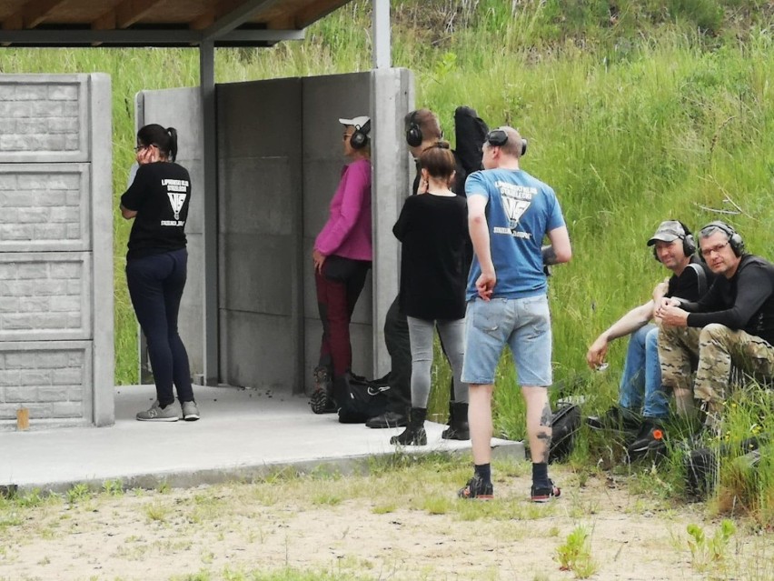 Strzeleckie zawody organizowane przez VIS Lipno. Ponad 40 uczestników z całej Polski w Lipnie [Zdjęcia]
