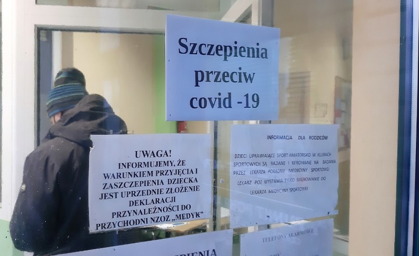 Szczepienia w NZOZ Medyk w Sławnie ruszyły od godz. 8 we...