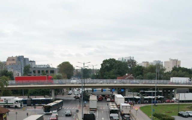 Mieszkańcy i radni oczekują tzw. zawrotek drogowych w jednym z kluczowych dla ruchu węźle drogowym na północy Krakowa.