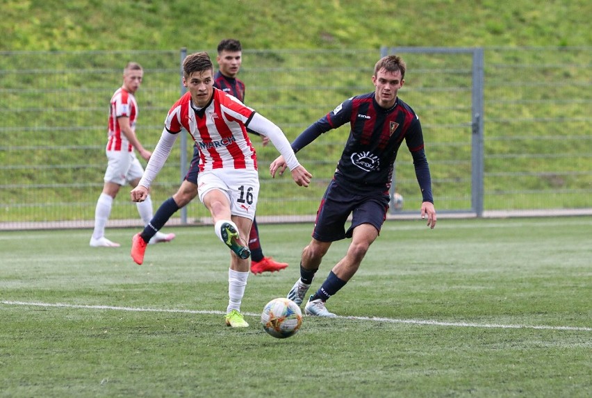 Centralna Liga Juniorów. Pogoń Szczecin - Cracovia Kraków 2:0. Filmowe bramki Mateusza Łęgowskiego [WIDEO, ZDJĘCIA]