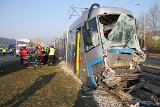 Wrocław: Zderzenie tramwajów na Legnickiej - są ranni (ZDJĘCIA)