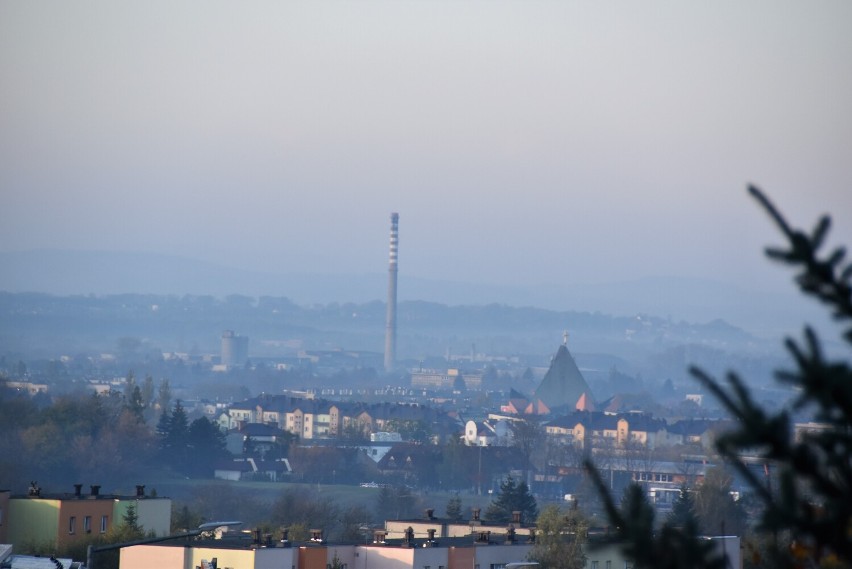 Jakość powietrza w Tarnowie od wczoraj jest fatalna. Dzisiaj...